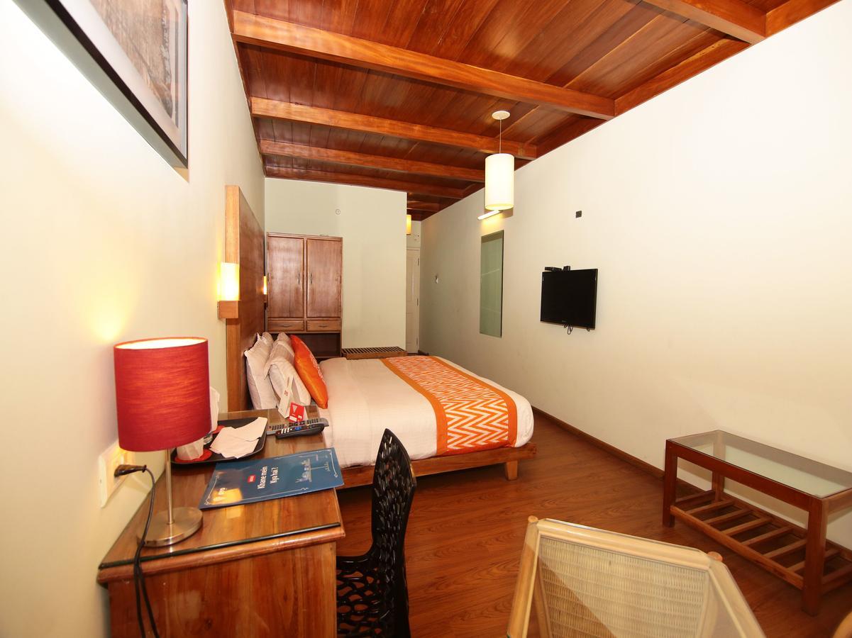 Sn Hotel Munnar Bagian luar foto