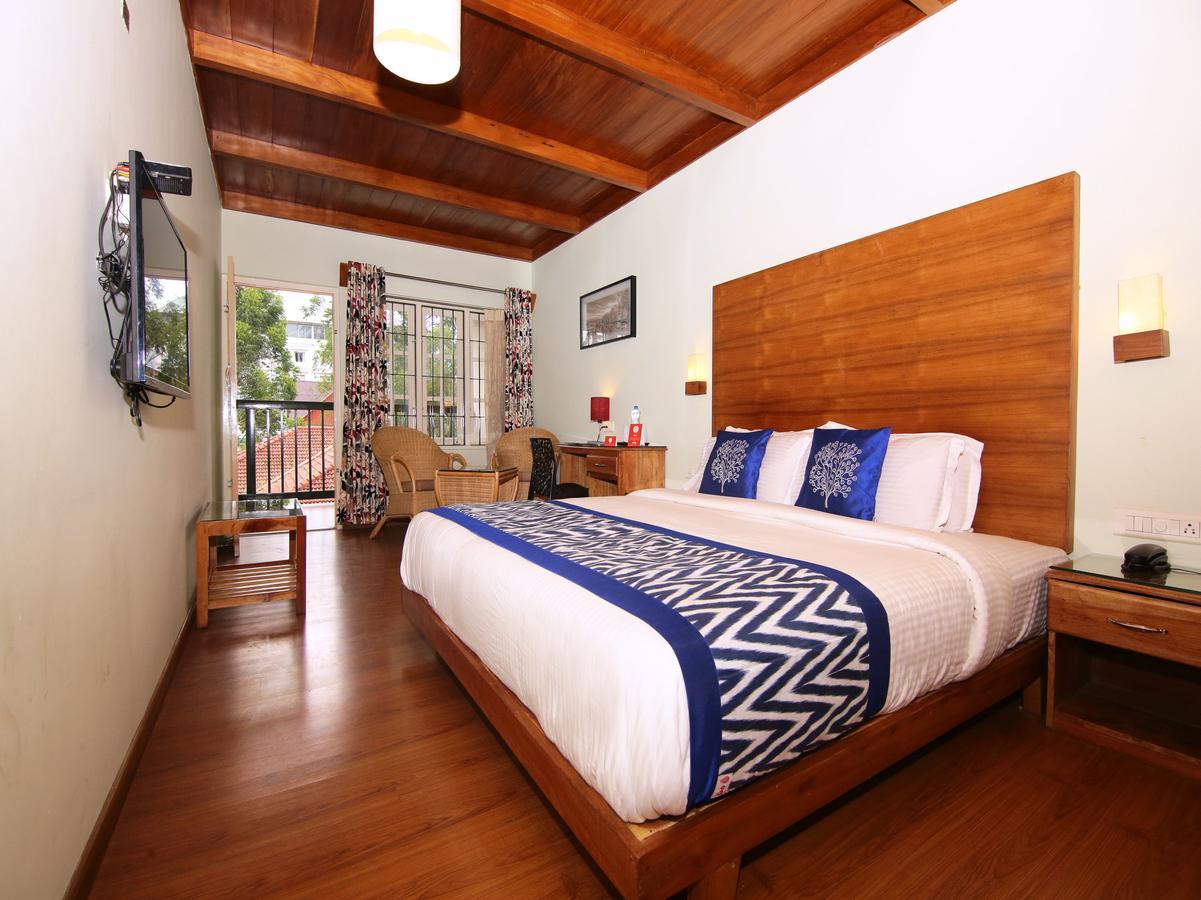 Sn Hotel Munnar Bagian luar foto