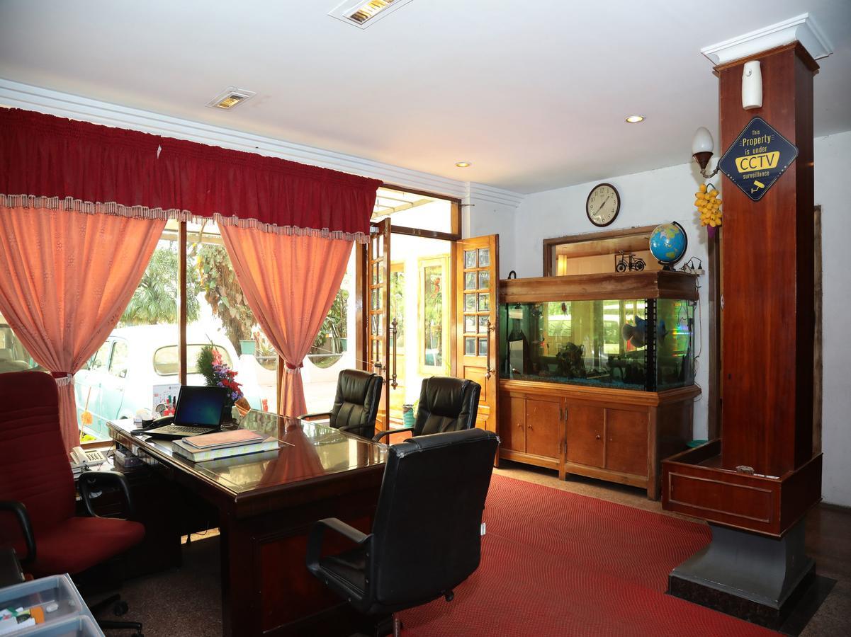 Sn Hotel Munnar Bagian luar foto