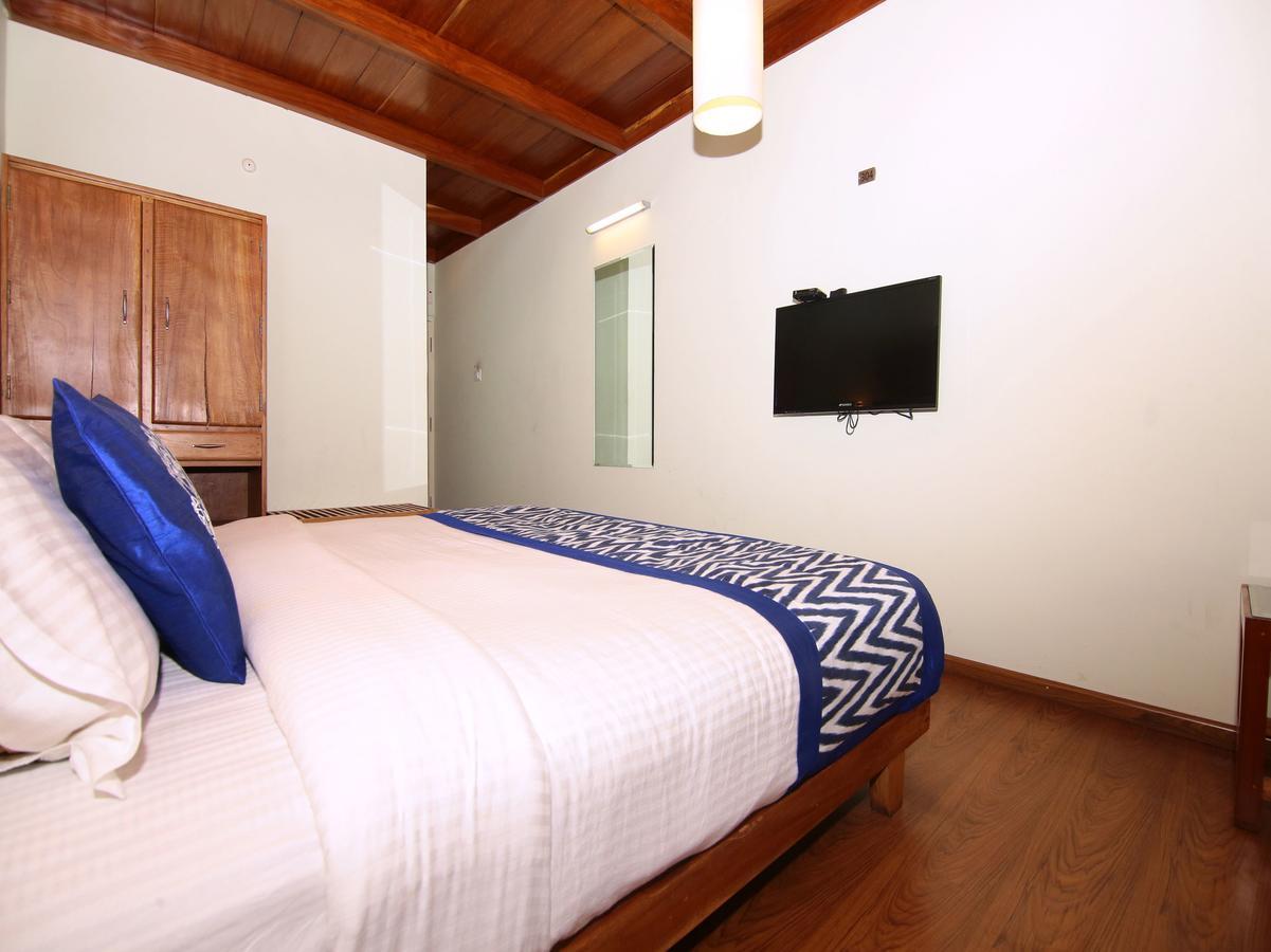 Sn Hotel Munnar Bagian luar foto